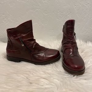 REGARDE LE CIEL Women’s Leather Ankle Boots Zip Up size 7 - 7.5